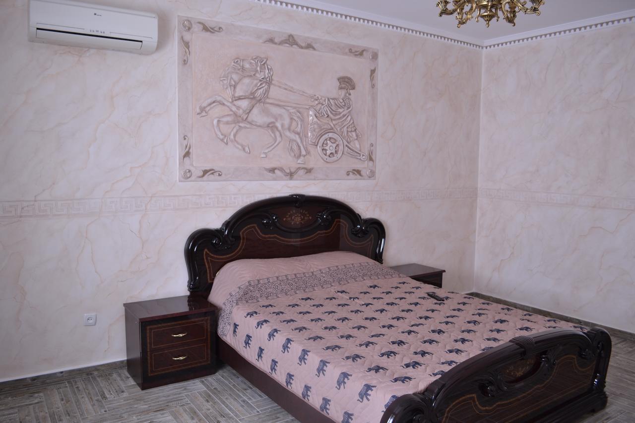 Mini Hotel Business class Krywyj Rih Exterior foto