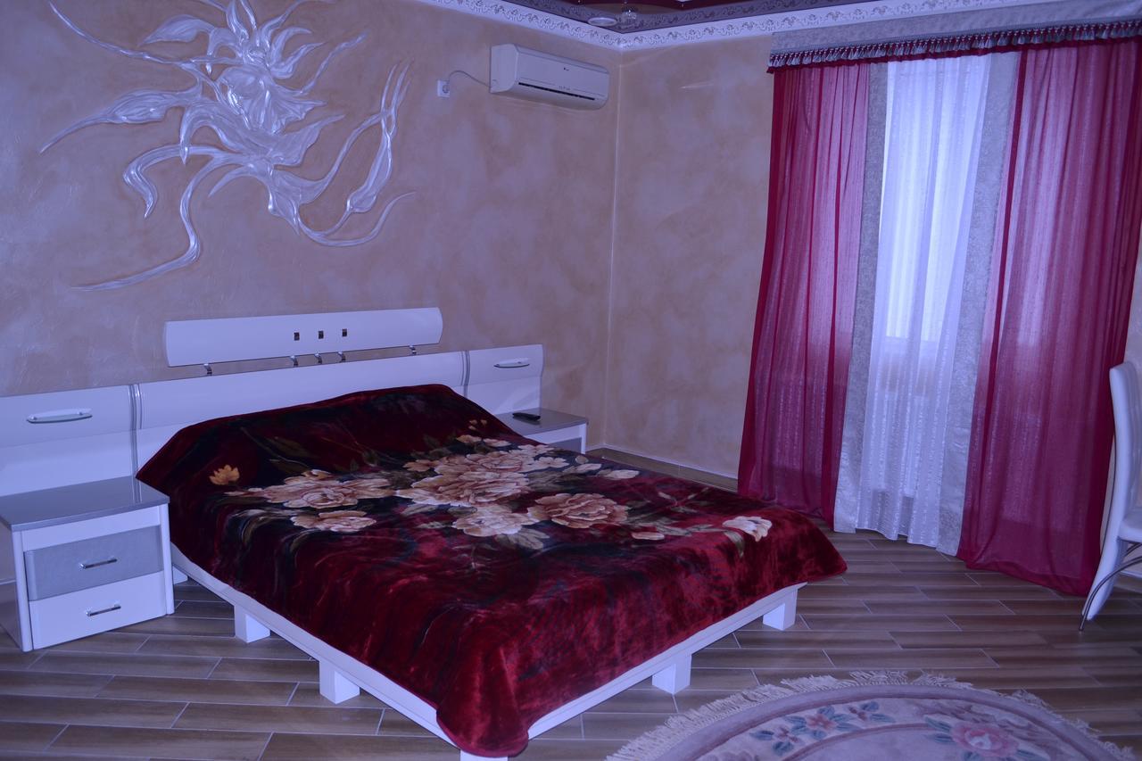 Mini Hotel Business class Krywyj Rih Exterior foto