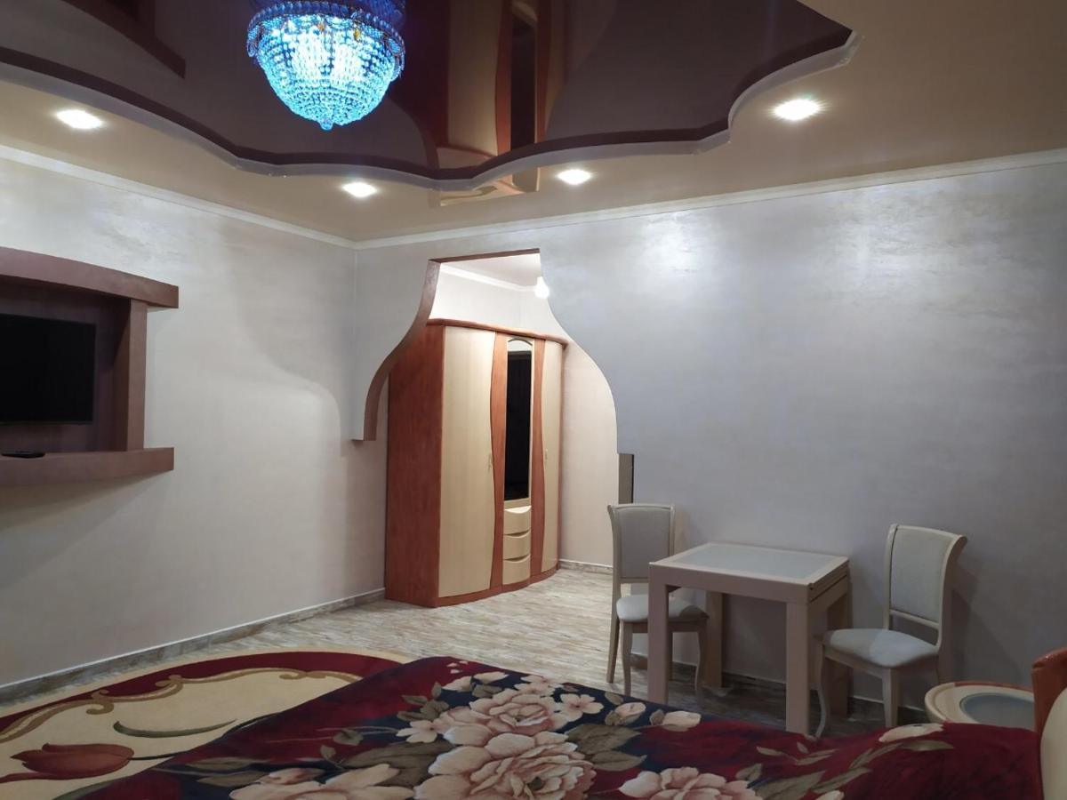 Mini Hotel Business class Krywyj Rih Exterior foto