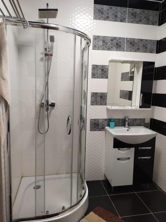 Mini Hotel Business class Krywyj Rih Exterior foto