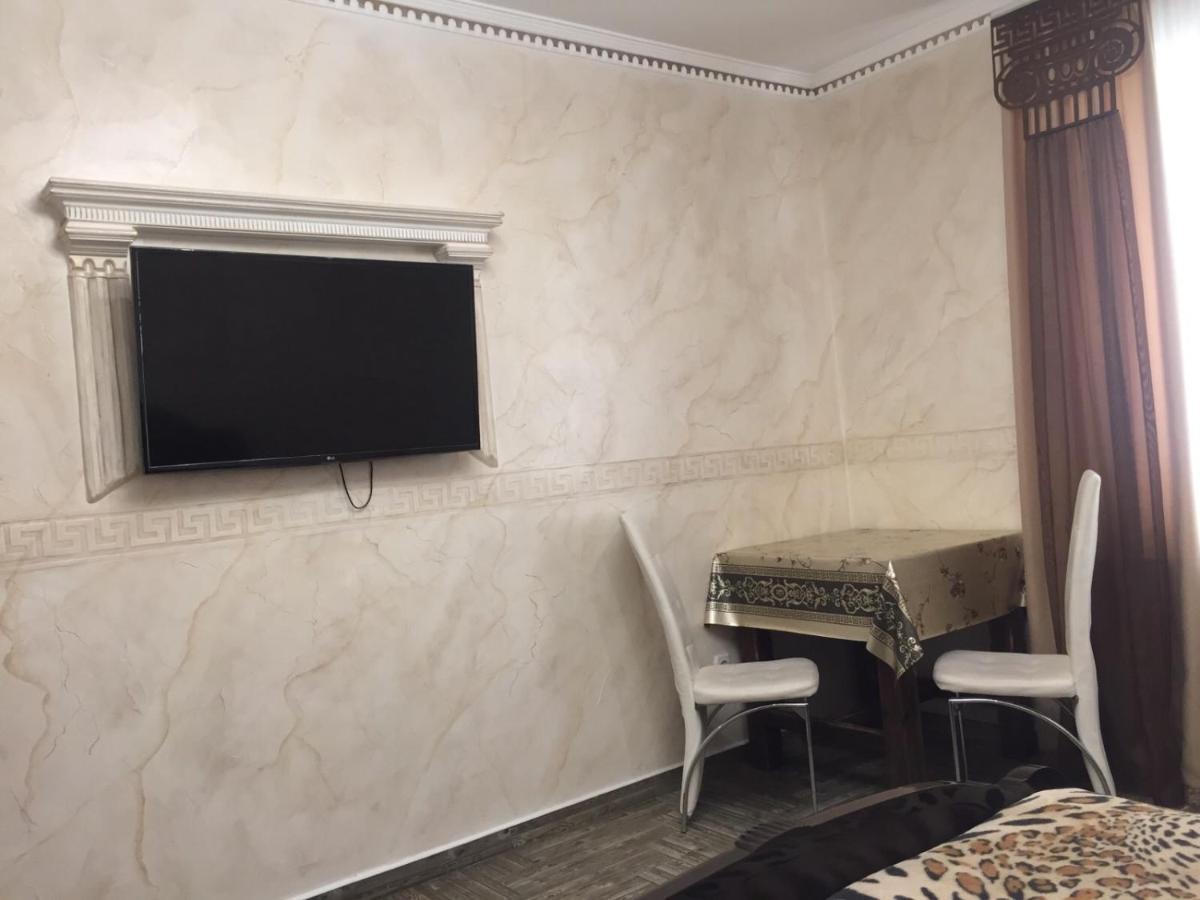 Mini Hotel Business class Krywyj Rih Exterior foto